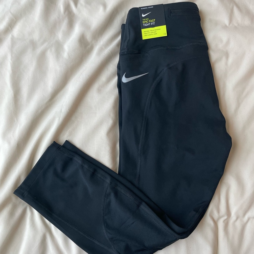 Nike Epic Fast Tight Fit Leggings - Small
